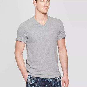 Goodfellow & Co Men’s Every Wear V-Neck T-Shirt | Size M | NWT | Casual Gray
